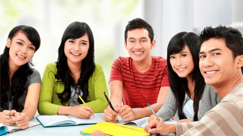 How Mock Tests Improve Your Performance in PTE Training in Riyadh